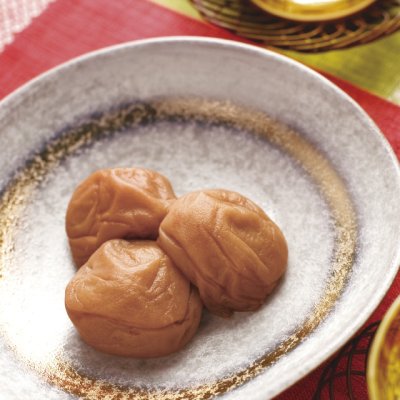 画像2: 最高級 南高梅「七福梅」 400g（木箱入り)ギフトやおもてなしに最適な梅干しです。 (2)