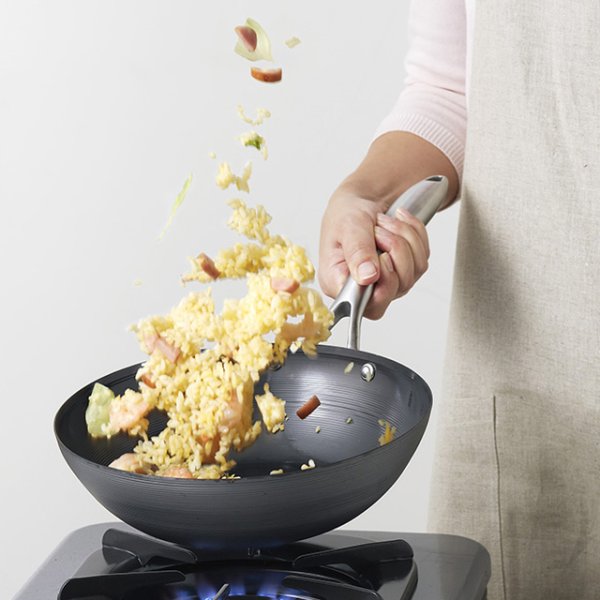 画像1: ビタクラフト スーパー鉄 ウォックパン 28cm  面倒なお手入れは不要 鉄フライパン (1)