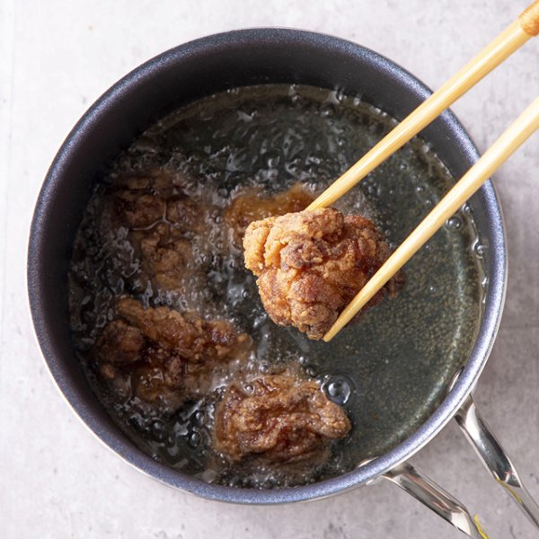 画像7: ビタクラフト スチームマルチポット プラス コンパクトなのに蒸す、揚げる、炊く、ゆでる、煮る、炒める、沸かす、とマルチに活躍。 (7)