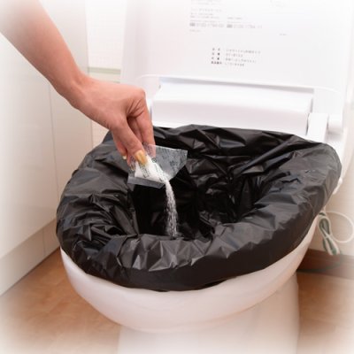 画像2: 【送料無料】【10年保存】断水したときでもトイレができる、緊急用トイレ『エコレット10』3箱入 (2)