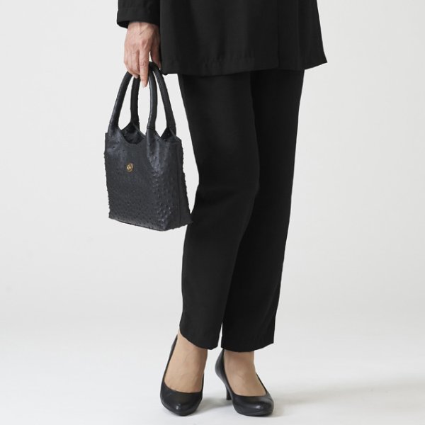 画像3: レディースフォーマルセットアップスーツ シンプルデザインのフォーマルセット。丸みのある女性らしいフォルムを演出します。 (3)