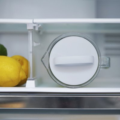 画像5: HARIO(ハリオ)コールドブリューティーピッチャー リリーペールグレー　 透明感の高いトライタン製、茶こし付きで水出し茶ポットとして使用できます。 (5)