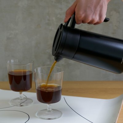 画像5: HARIO(ハリオ)セラミックコーティング 真空二重保温ポット 600 ステンレス特有のにおいがつかず、美味しく飲めるポット (5)