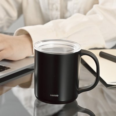 画像2: HARIO(ハリオ)セラミックコーティング 真空二重保温マグ 350  内側にセラミックコーティングが施されており、ステンレス特有の金属臭がせず、美味しく飲み物が愉しめます。 (2)