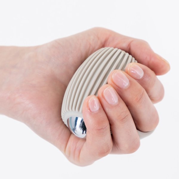 画像3: ウォーキング エクササイズ 全身運動 有酸素運動 〜手のひらサイズの卵型ミニダンベル〜 エアロライフ プチウェイト 小さい 筋力 ダンベル 散歩 歩く 持つ 持ち歩く (3)