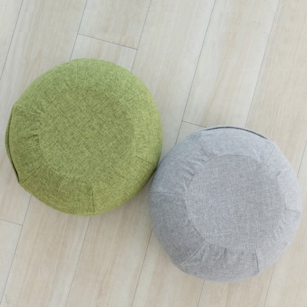 画像3: インテリアとしても使えるドーナツ型クッション エアロライフ COROn COROn（コロンコロン）ダイエット 体幹 バランス クッション 骨盤 腹筋 (3)