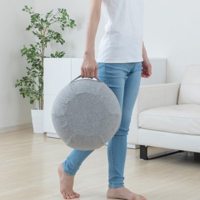 画像5: インテリアとしても使えるドーナツ型クッション エアロライフ COROn COROn（コロンコロン）ダイエット 体幹 バランス クッション 骨盤 腹筋 (5)