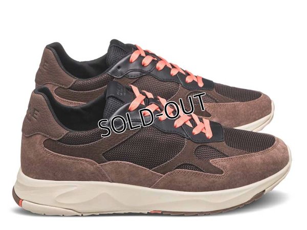 画像3: CLAE（クレイ）ZUMA ズマスニーカーブラウン23.0-25.0cm ネオプレン素材のライニングが足入れをスムーズにし、包み込むような履き心地で す。 (3)