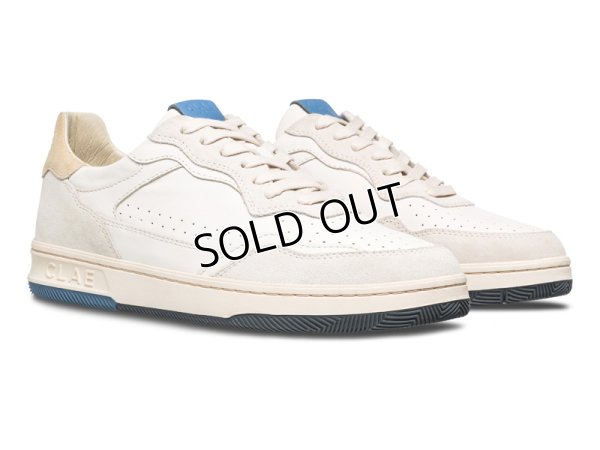 画像1: CLAE - HAYWOOD ヘイウッドスニーカー ホワイトブルー オールレザーのアッパーに繊細なディテールを施した、最新のコートスタイル (1)