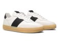 画像1: CLAE（クレイ）DAVIS（デイヴィス） スニーカー ホワイトブラック イタリアンレザーのアッパーに、パンチング加工を施したスエードのラインが特徴。 (1)