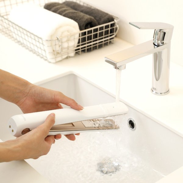 画像7:  LAVIEL plus（ラヴィエル プラス）超音波トリートメントヘアアイロン お風呂で簡単ヘアエステ帰りのヘアーセット。 (7)