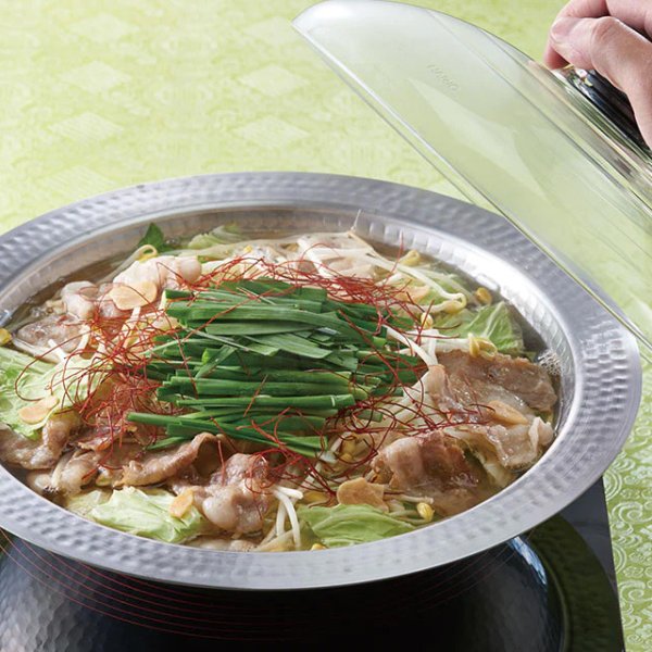 画像4: HARIO(ハリオ)フタがガラスのIH対応ステンレス鍋26 雪平 耐熱ガラス製のフタなので調理中の中の様子が見えて食べごろがわかります。【12月中旬入荷予定】 (4)