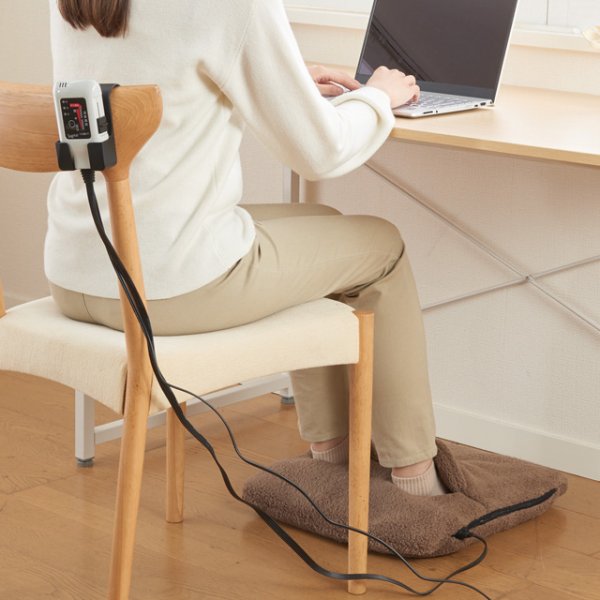 画像5: 椙山紡織 ホットマルチヒーター ブラウン インテリアにマッチするシンプルなカラー＆デザイン。手触りもふわふわであったか (5)