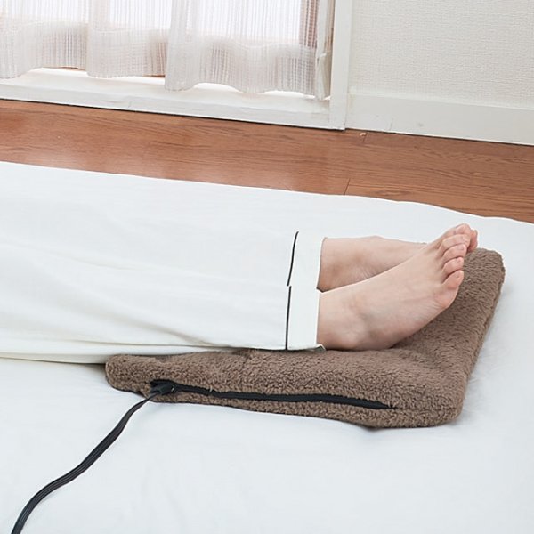 画像6: 椙山紡織 ホットマルチヒーター ブラウン インテリアにマッチするシンプルなカラー＆デザイン。手触りもふわふわであったか (6)