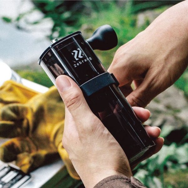画像2: HARIO(ハリオ)ハンドコーヒーミル Zebrang(ゼブラン)コンパクト収納できるスリムボディのミル (2)