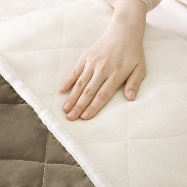 画像4: ゼンケン 電磁波99%カット 足入れ電熱マット 足元が冷えて眠れない方におススメ。 (4)