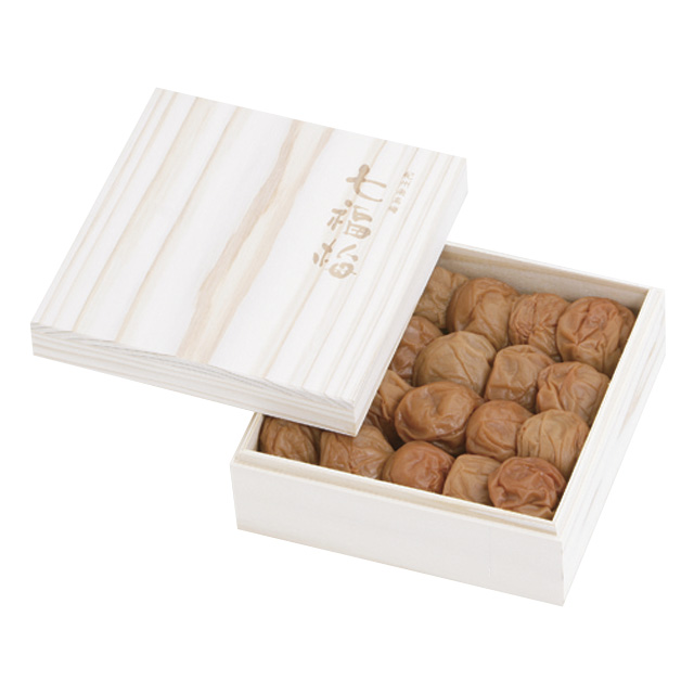 七福梅 はちみつ梅 400g （焼杉木箱入り）酸っぱい梅が苦手な方に・・・。ほんのり甘い梅どうぞ。